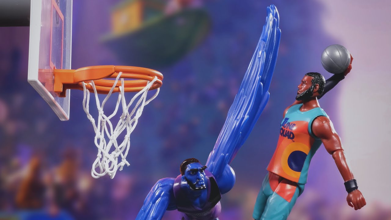 Stop Motion Behind the Scenes - Space Jam