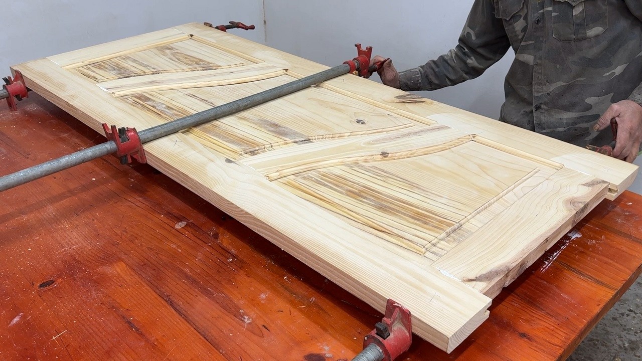 How To Build And Assemble A Wooden Door For Attic Room - Techniques Woodworking Ingenious