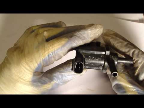 How to replace fuel vapor pressure sensor VVTi engine Toyota