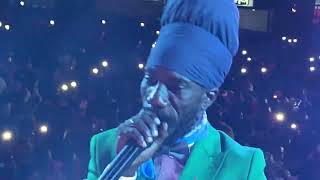 Sizzla burn 🔥 fire on them at Footloose Mas Camp