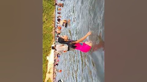 Bãi tắm Tùng Thu Đảo Cát Bà hè 2019