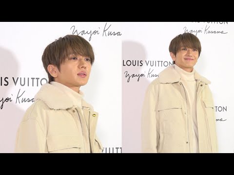 Nissy、ルイ・ヴィトン豪華イベントに来場　クールな表情＆可愛すぎる笑顔でポージング　『LOUIS VUITTON×YAYOI KUSAMA』オープニングイベント