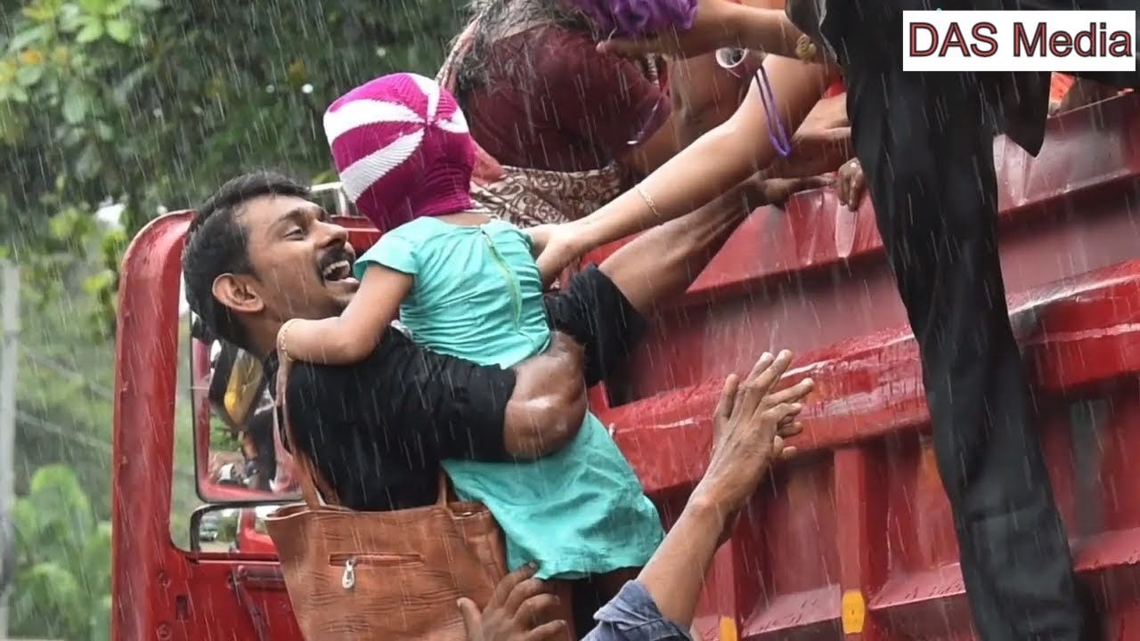 Kerala Flood  Tribute to All People of  Kerala 2018