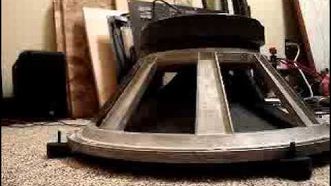 12vdb.com - car audio database: Cerwin Vega 189sw.1