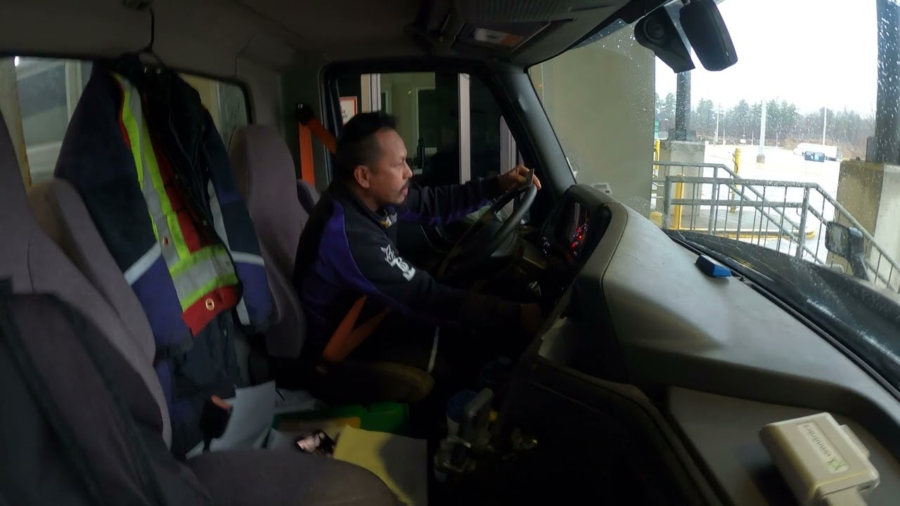 Border crossing lansdowne , Ontario