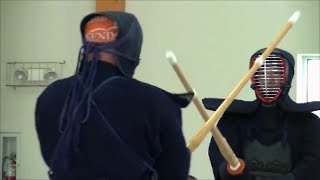 Cамураи с бамбуковыми мечами. Тренировка. Samurai practicing bamboo swords. Cамураи с бамбуковыми мечами. Тренировка. Samurai practicing bamboo swords.