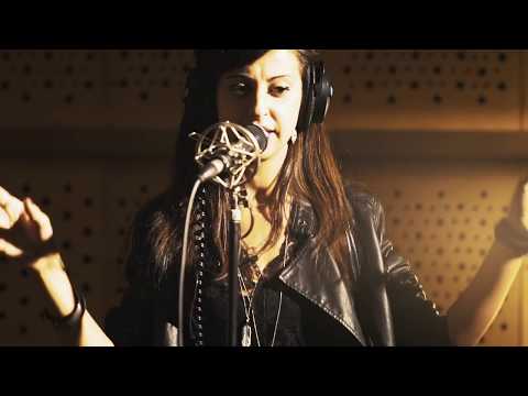 Howlin' Wolf & Black Keys - Smokestack lightning/I Got Mine (Tainted Blues Cover)