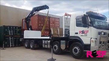 Reef Group Hiab Loading of Sea Container