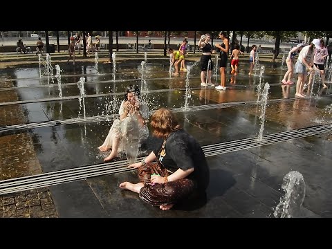 Funny girls and wet pants and dresses-1! 2023/ Веселые девушки и мокрые брюки и платья-1! 2023г.