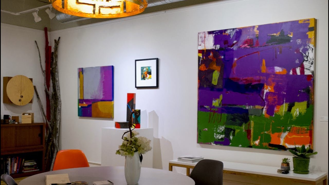 Milwaukee's Third Ward Association hosts first gallery night of 2025