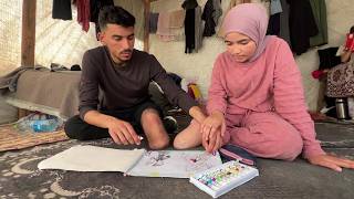 الشقيقان منة وفايز عاشور من غزة يحاولان التأقلم مع واقعهما الجديد بعد أن فقدا ساقيهما بقصف إسرائيلي