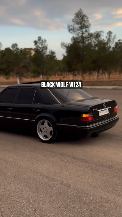 Mercedes W124 E500🔥LOOKS GORGEOUS😍#w124 #e500 #amg #black #wolf