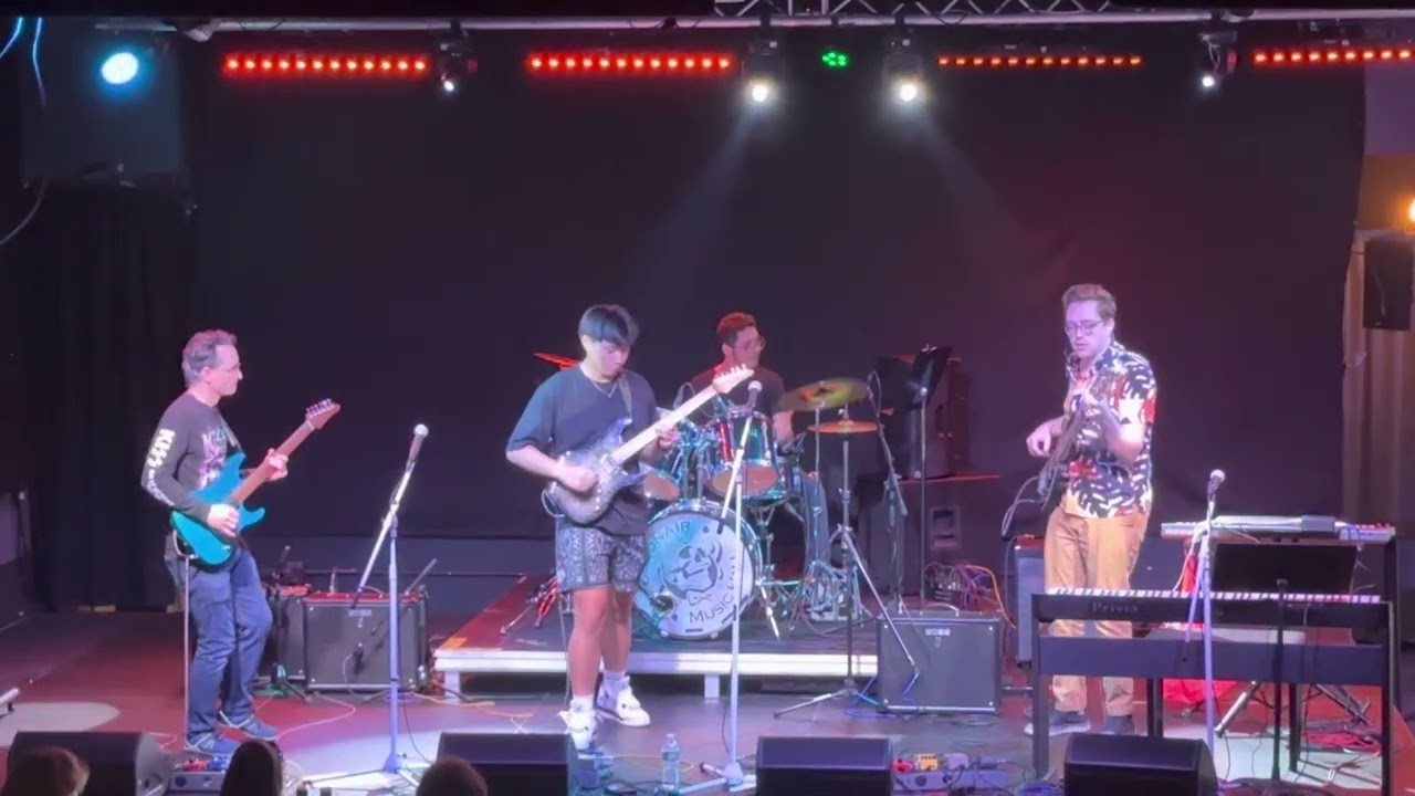 AMOUR (Polyphia) cover- ALEX GUSTILO 15y.o. Guitarist