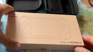 Unboxing and Demo of the Anbernic RG35XX H Black