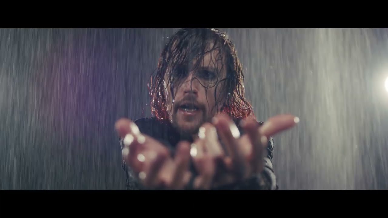 Second Cities - Epic - (Official Music Video) auf YouTube ansehen Second Cities - Epic - (Official Music Video) auf YouTube ansehen