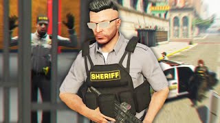 I tricked the cops and robbed the vault! (Dundee GTA NoPixel)