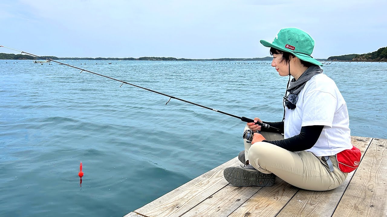 Результат попытки поймать гигантского рифовый кальмар большеплавник во время поплавочной ловли.