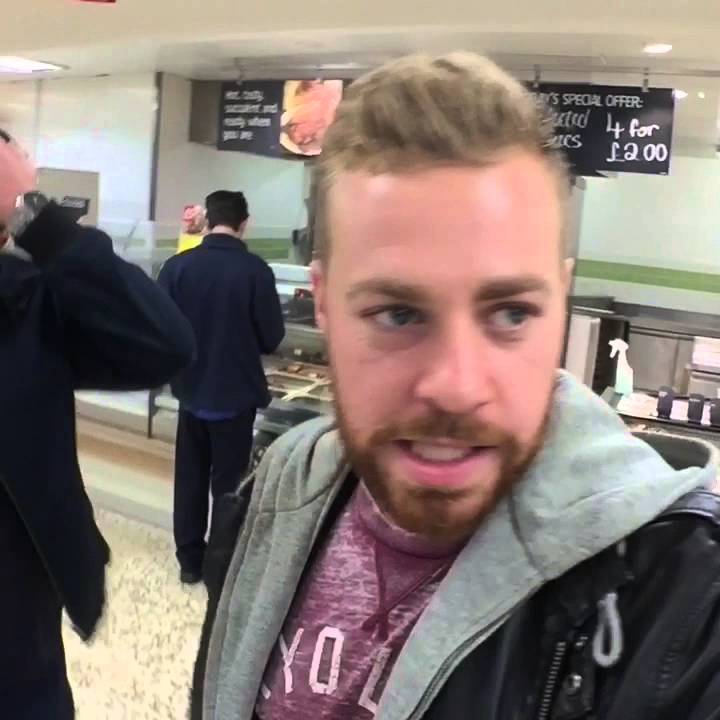 Shopping With Your Bestie Always Ends In Banter.....