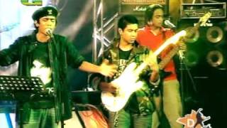 Bangladeshi Band Core ''chitto jetha voy shunno''.DAT