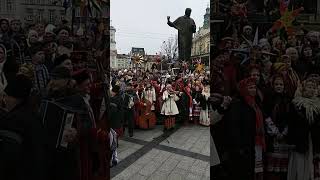 Ukraine carols during the war in 2023 . Lviv