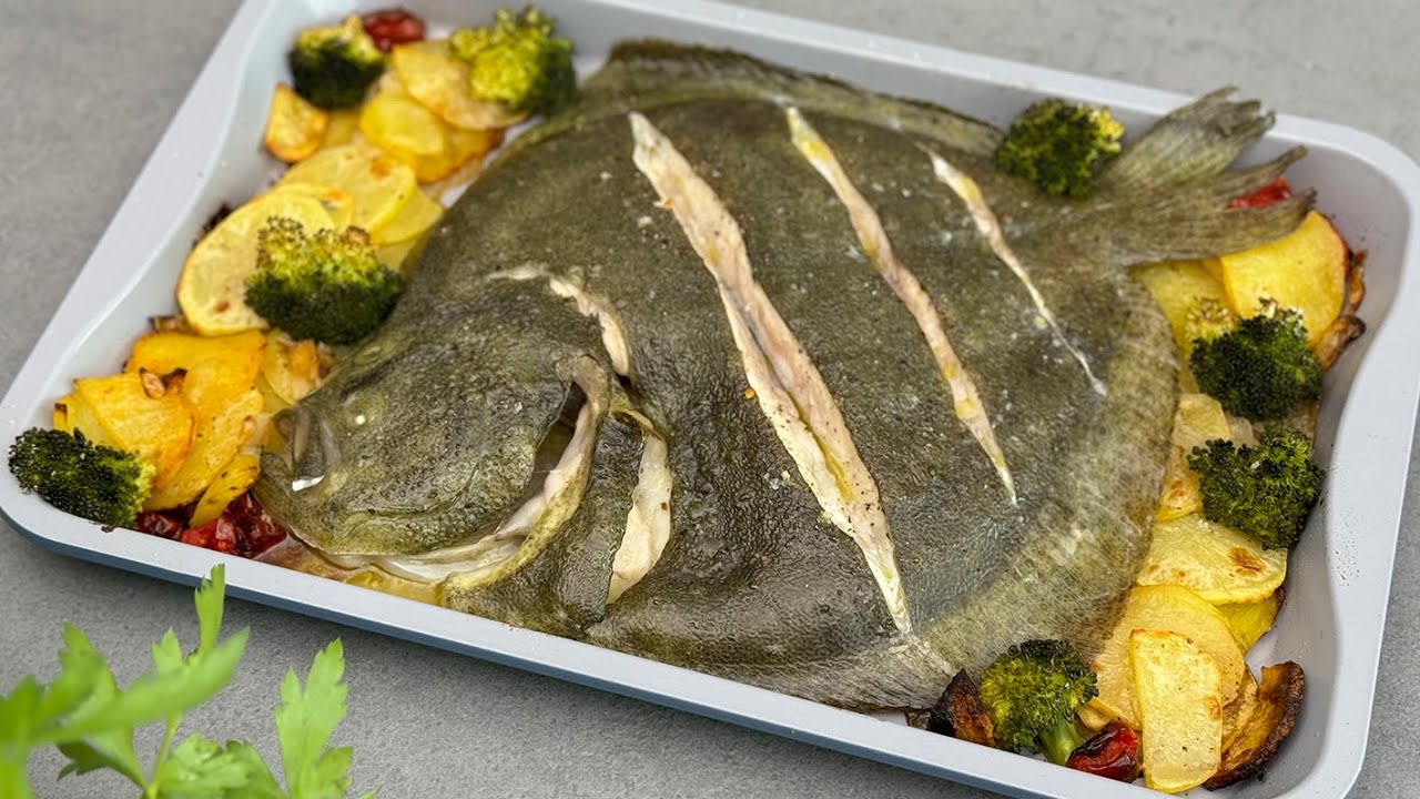 Rodaballo al horno con patatas y verduras