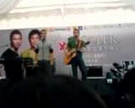Soler at bugis junction singapore 2008- saving grace