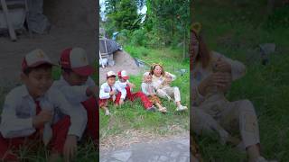 Es kocok favorit kiti dan anak-anak SD kampung sebelah #n...
