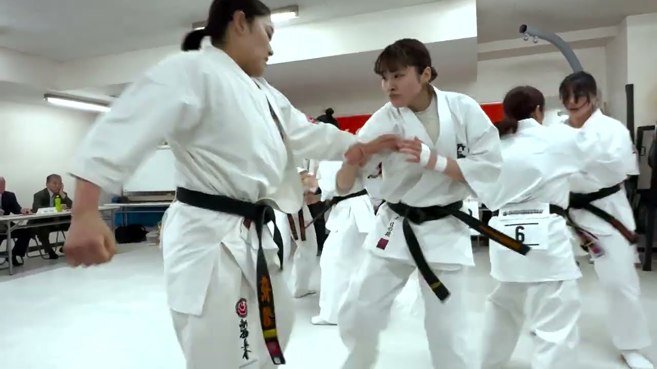 新極真会 空手】2025年JKO昇段審査会 井上ほの花 10人組手
