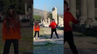 Asklepionda Dans 3 Dancing In Bergama