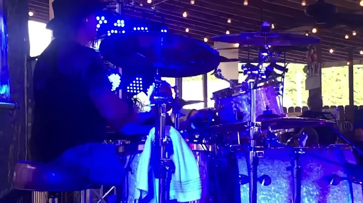 Randy Nash singing Superstitious with Asylum Suite