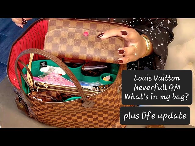 What's In My Travel Bag - Louis Vuitton Neverfull 