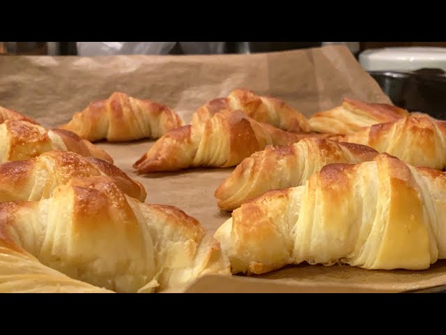 Bladerdeeg Maken Om Franse Croissants Te Eten :) - Youtube