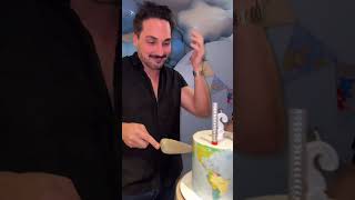 "Este bolo vai girar, e onde a espátula parar eu vou viajar” Partiu esse país do vídeo? ✈️