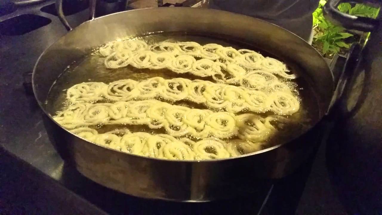 Desi ghee jalebi ..stunning YouTube Desi ghee jalebi ..stunning YouTube