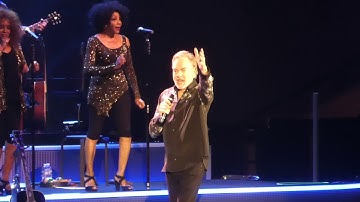 "Forever in Blue Jeans & You Dont Bring Me Flowers" Neil Diamond@Baltimore 6/9/17