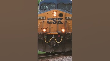 CSX 5349 rolling through