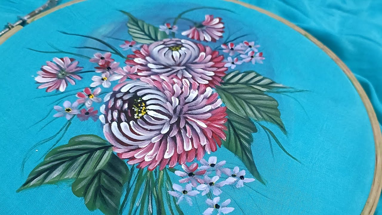 Beautiful flowers painting with single strokes on fabric 🪻🪻🍃