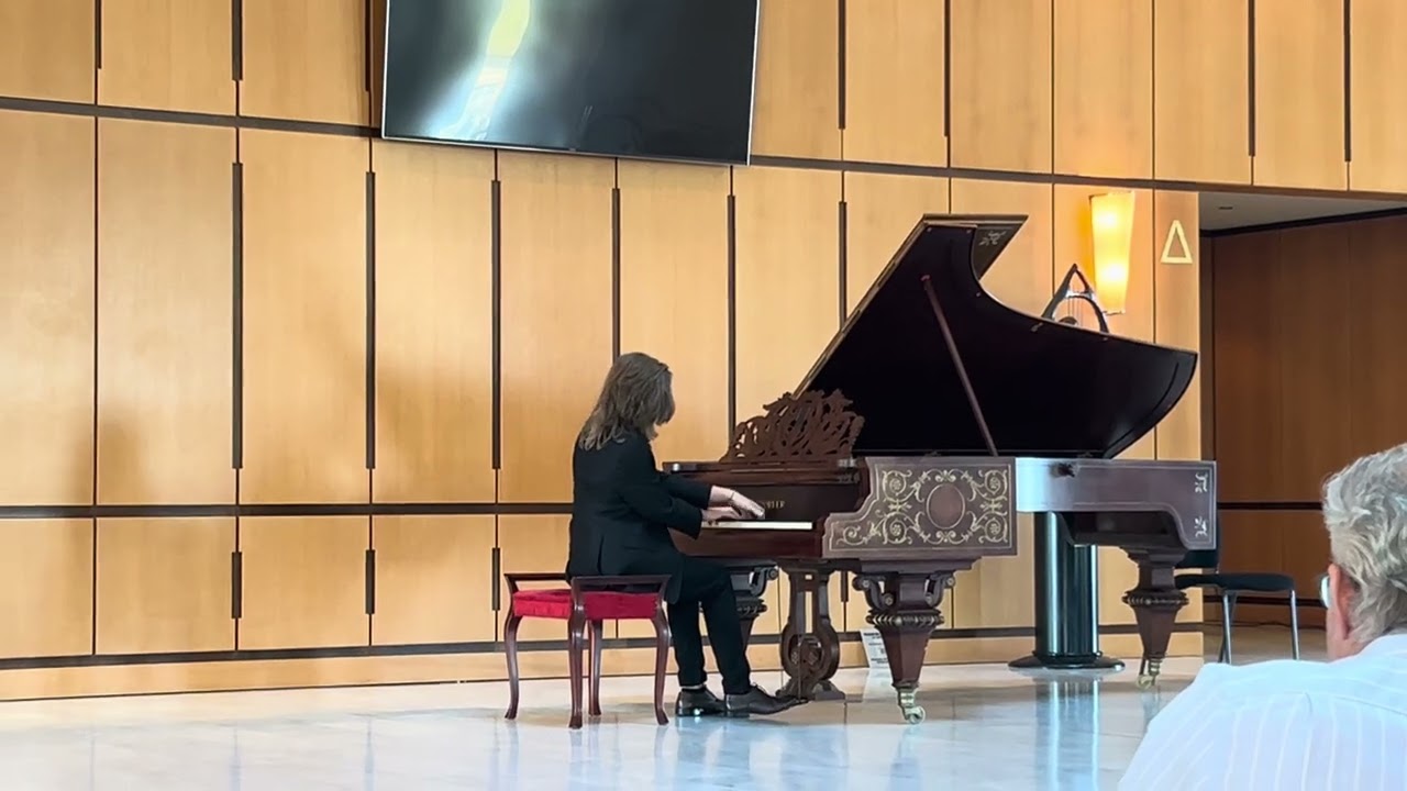 Giannis Apazidis  Rachmaninoff Etude-Tableaux op. 33. no. 6