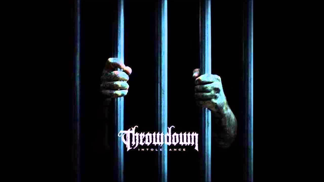 YouTubeでThrowdown - Defend With Violenceを視聴