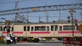 00613　ＪＲ西日本・南海電鉄橋本駅の近くの東側の踏切　ＪＲ和歌山線の踏切