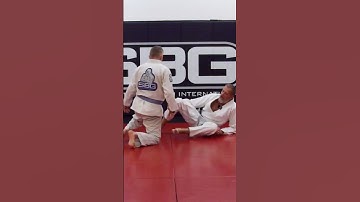 Achieve Distance In Open Guard  #bjj #guard