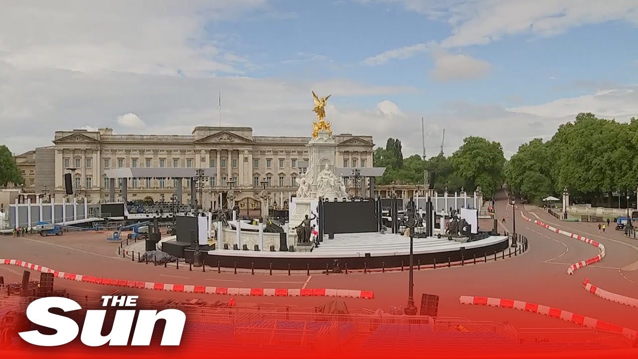 LIVE: View of Buckingham Palace during the Queen's Platinum Jubilee celebrations