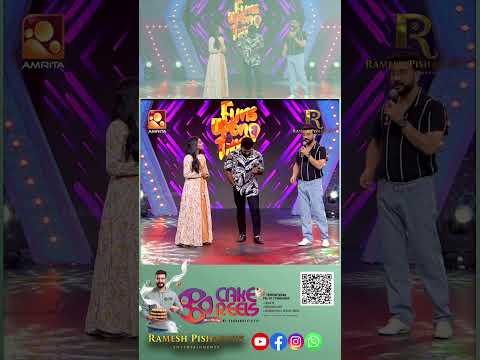 ഷാർജ ബുക്ക് ഫെസ്റ്റിവെലിൽ ആദ്യമായി ചിത്രപ്രദർശനംനടത്തിയ വ്യക്തി