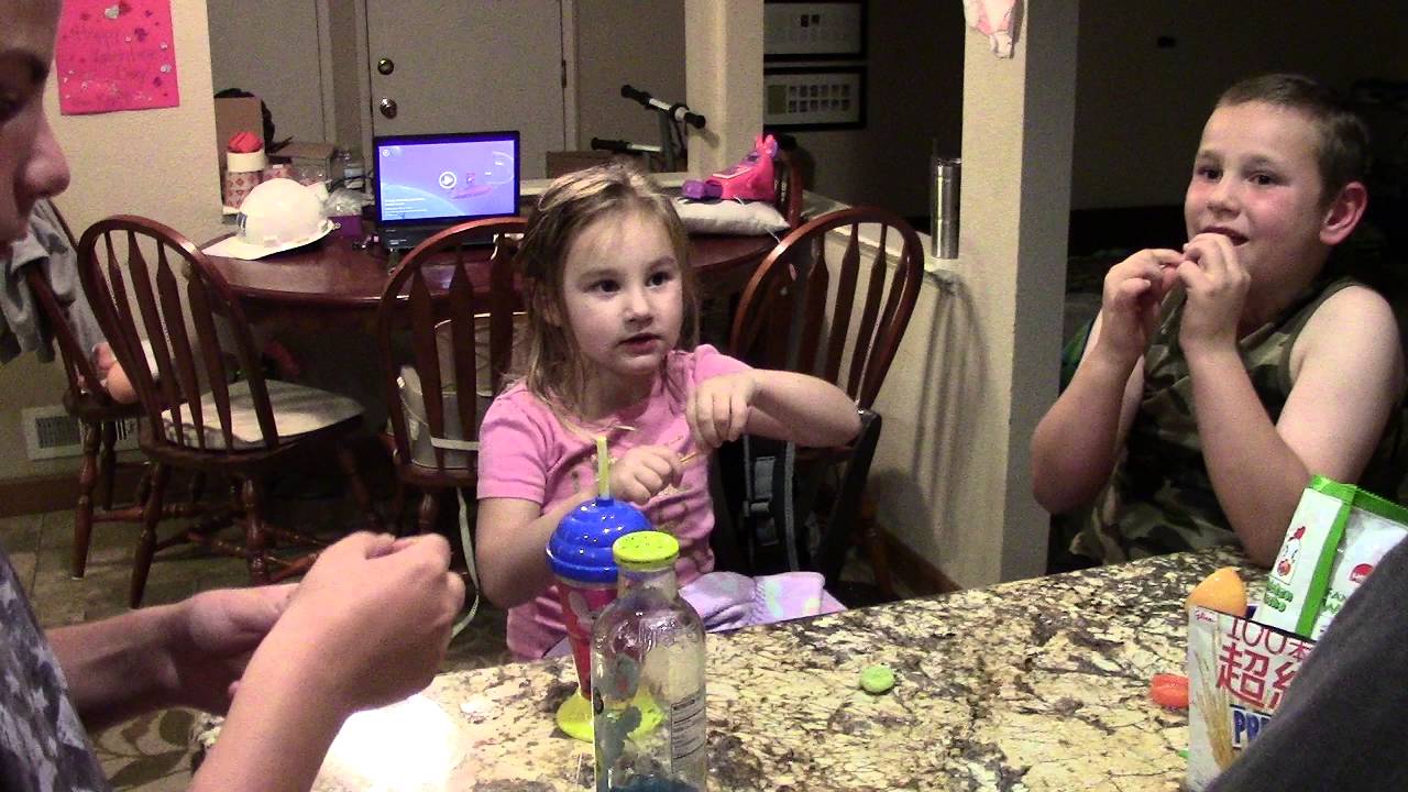 TheThomasFamilyFive - Munchpaks - Episode 1