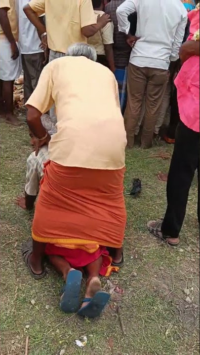Anga enna therigirathu 😅