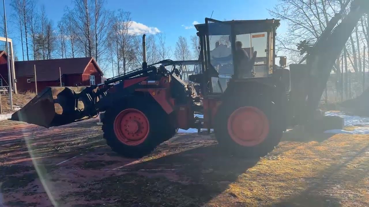 Traktorgrävare  Huddig 760