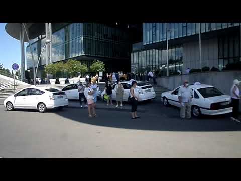 ლადო მიდის /MSHRAL XIDZE/-მეგობრის მოტოციკლით-BINEBIS REKLAMA AQ-T.593165823. LADO.