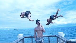 Floating Minds