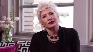 Famous LOGO by Lori Goldstein: The Brand Story Profile