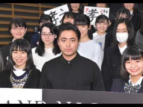 山田孝之、清原果耶がインフルで来れず「おじさん一人ですいません」